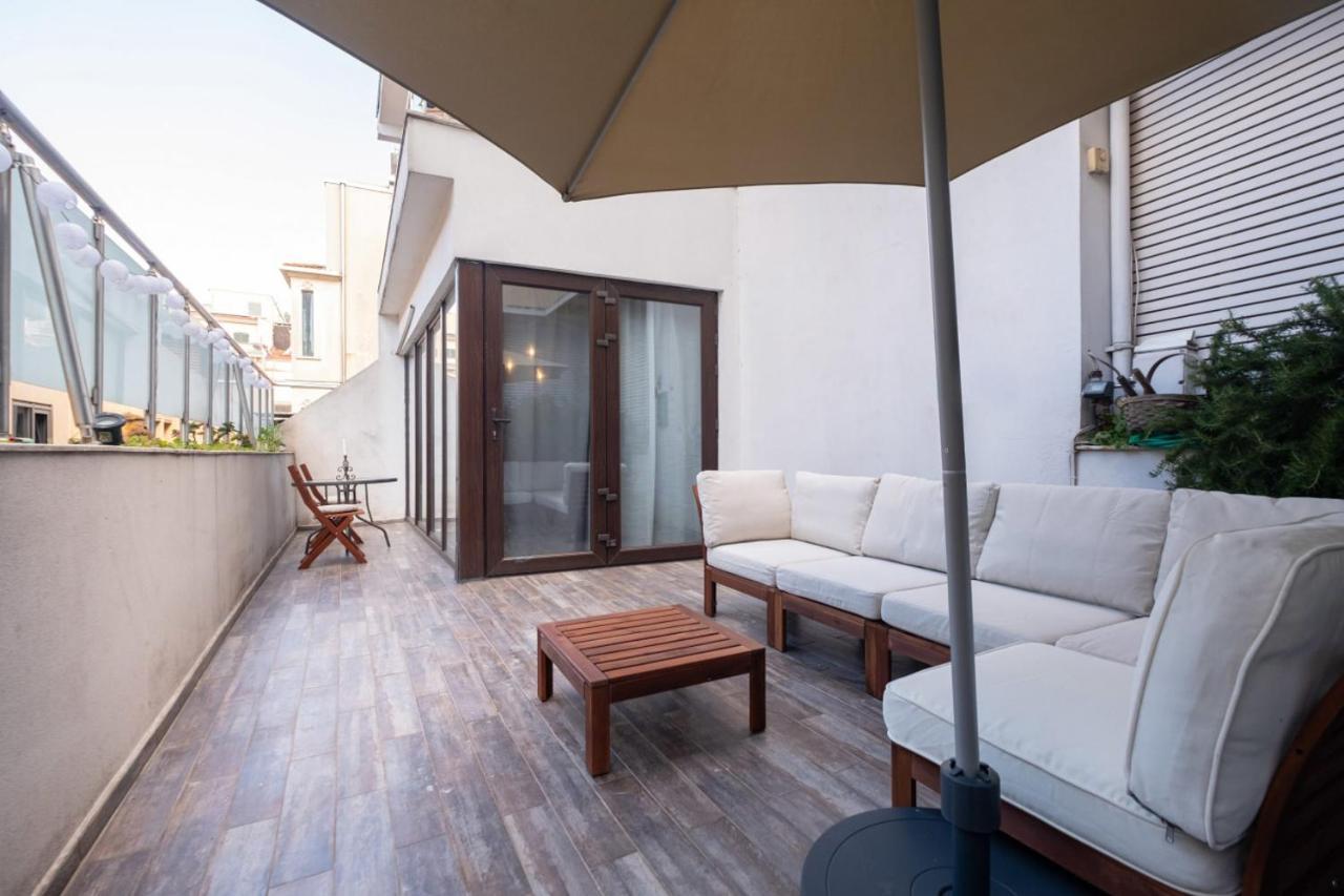 דירות איסטמבול Flat With Terrace Near Istiklal Street מראה חיצוני תמונה
