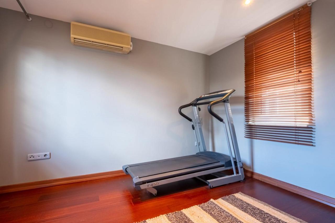 דירות איסטמבול Flat With Terrace Near Istiklal Street מראה חיצוני תמונה