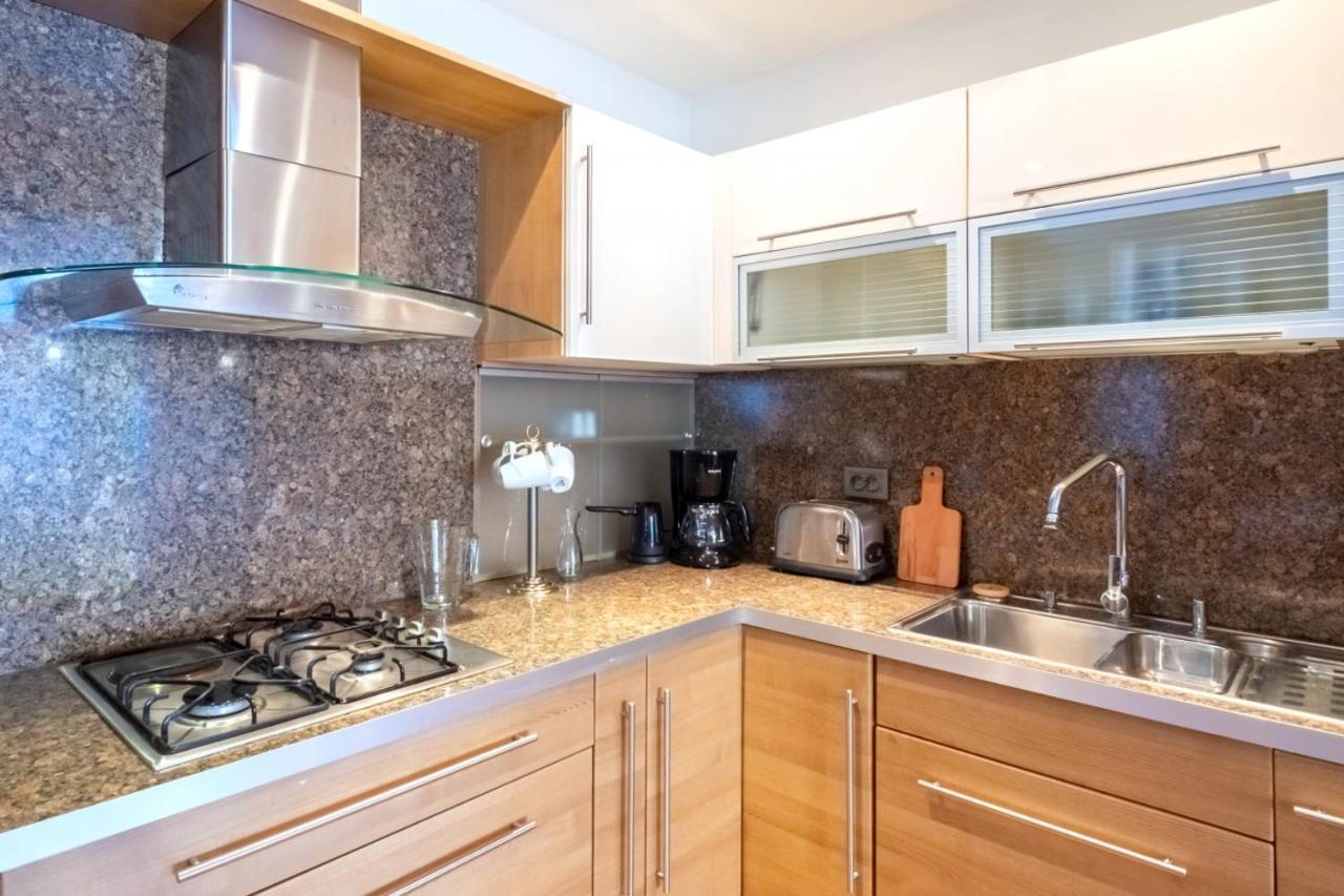 דירות איסטמבול Flat With Terrace Near Istiklal Street מראה חיצוני תמונה